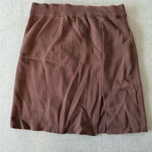 LIONESS brown mini skirt with slit, size large.